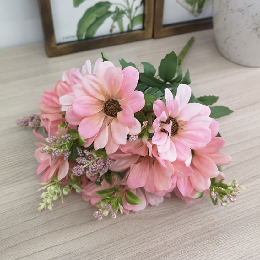 Искусственные цветы в Севастополе | Цветы искусственные «Ромашки с бутонами», розовые, букет