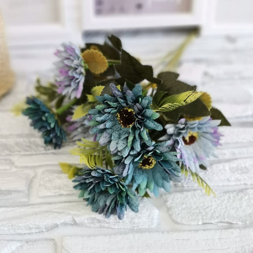 Искусственные цветы в Севастополе | Цветы искусственные «Ромашки», фиолетово-голубые, букет